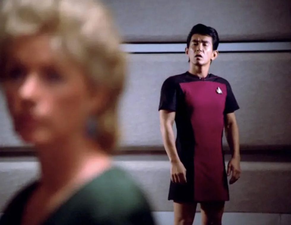 Star Trek: The Next Generation, command ensign wearing unisex skirt