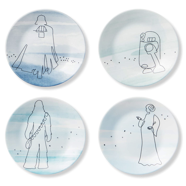 https://hips.hearstapps.com/hmg-prod/images/star-wars-plates-corelle-1619792012.png?crop=0.989xw:1.00xh;0.00641xw,0&resize=640:*