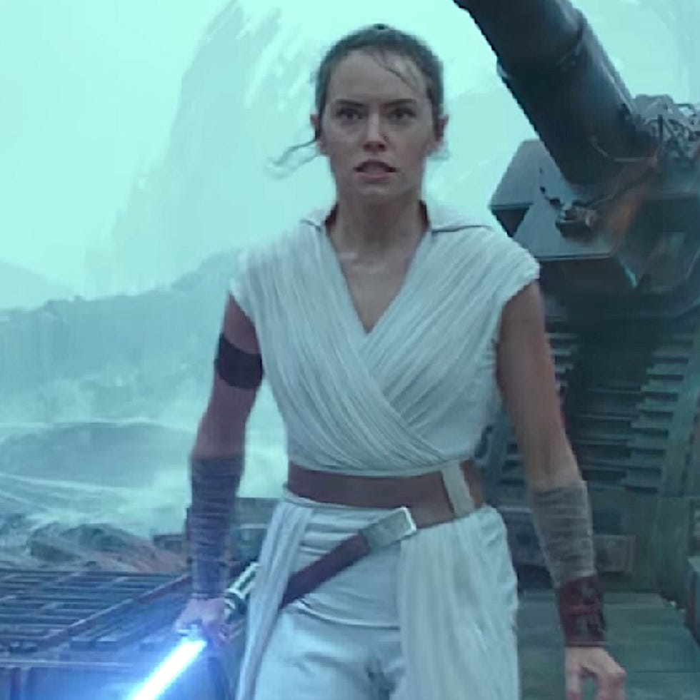 Star Wars: The Rise of Skywalker Final Trailer Breakdown - 10 Key Details  We Noticed in the Star Wars 9 Trailer