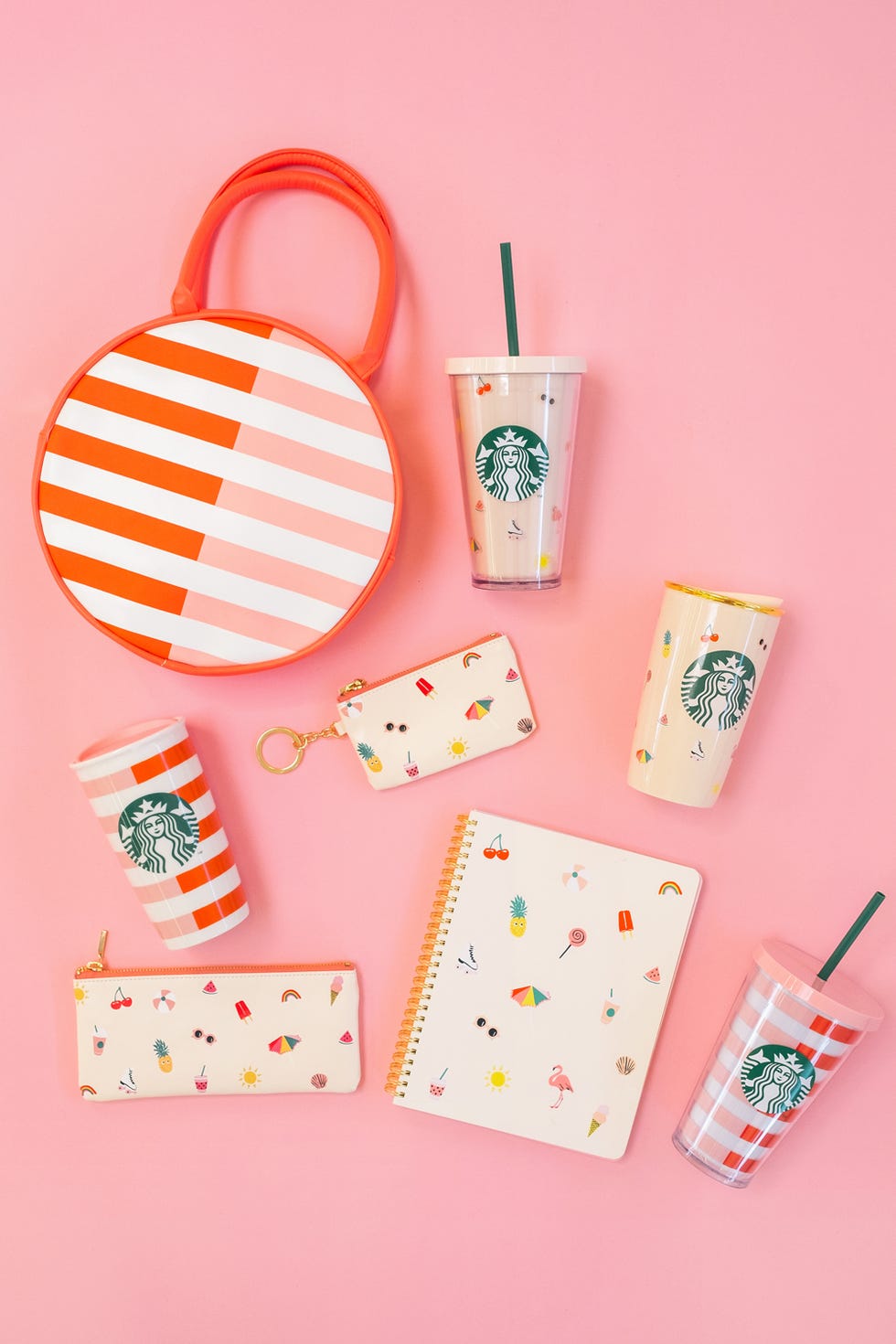 https://hips.hearstapps.com/hmg-prod/images/starbucks-bando-vert-1499284919.jpg?crop=1xw:1xh;center,top&resize=980:*