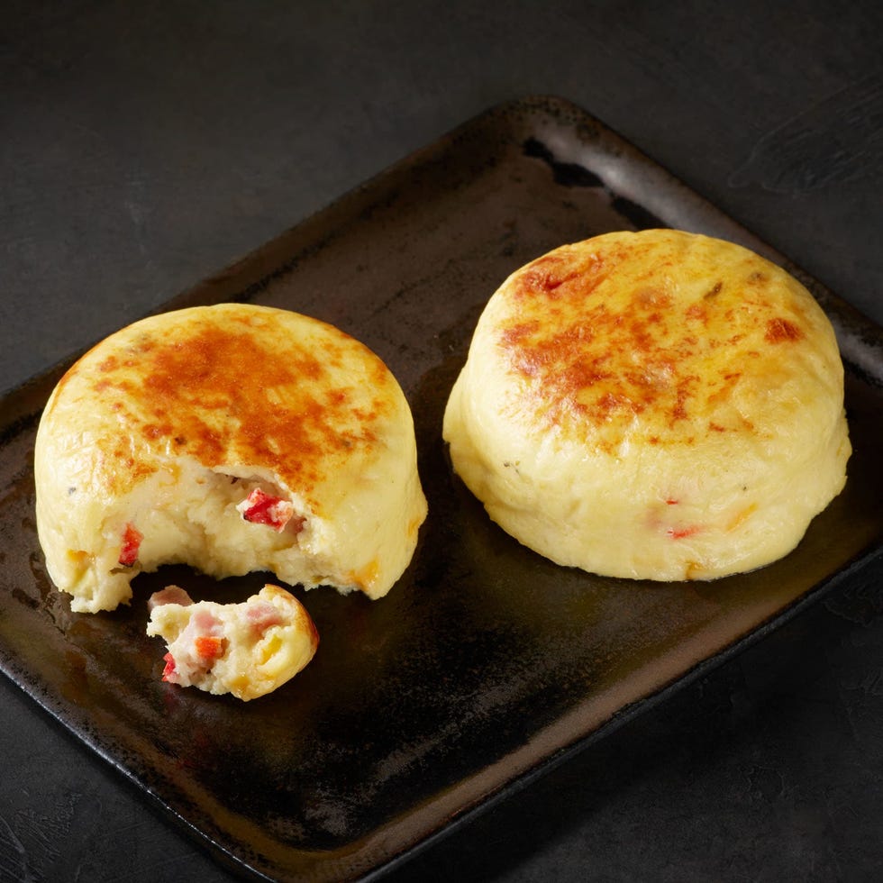 Dish, Food, Cuisine, Ingredient, Dessert, Baked goods, Produce, Staple food, Scone, Oyaki, 