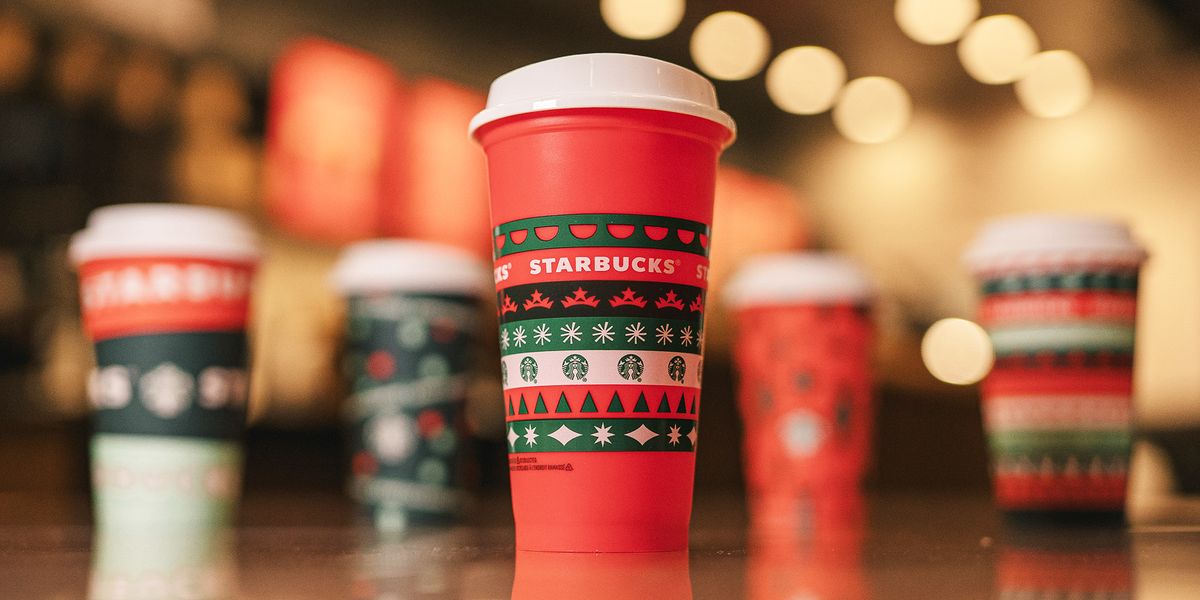 https://hips.hearstapps.com/hmg-prod/images/starbucks-free-holiday-reusable-red-cup-social-1604670207.jpg?crop=1.00xw:1.00xh;0,0&resize=1200:*