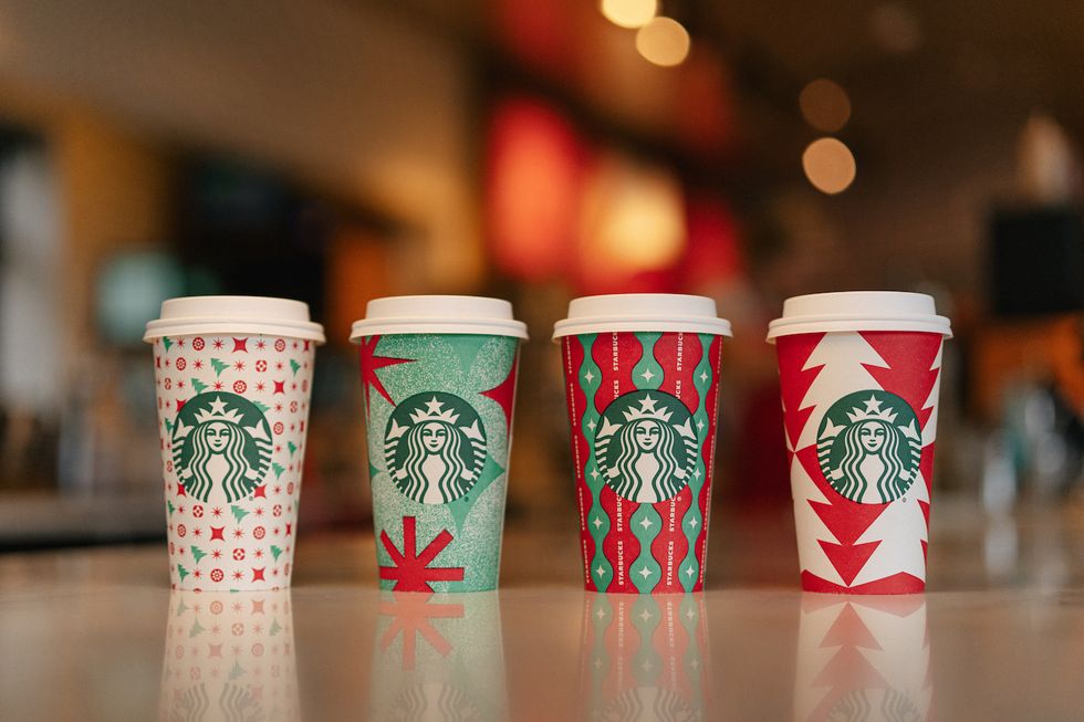 starbucks holiday red cups 2022
