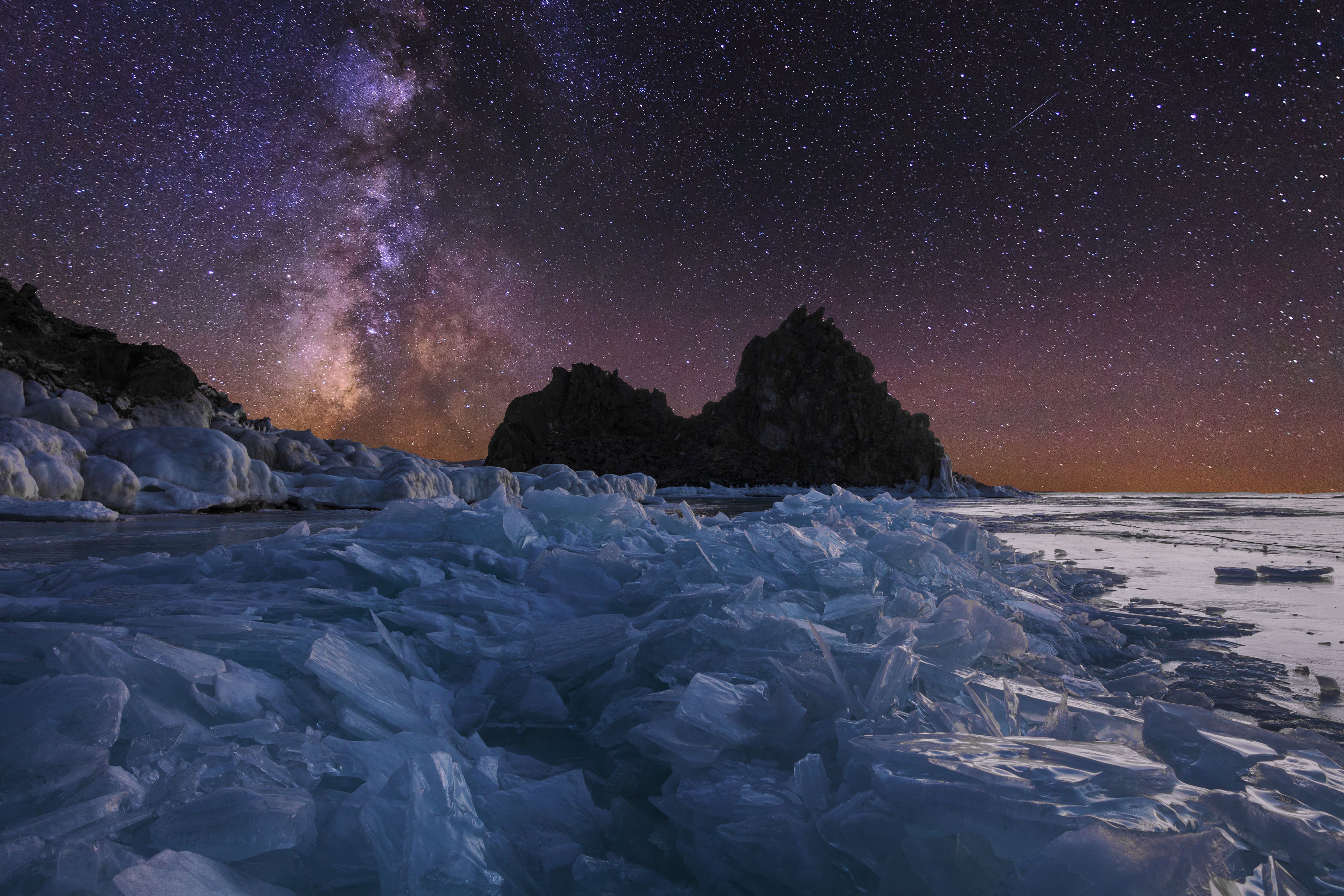 starry-night-on-lake-baikal-royalty-free-image-1750190186.pjpeg