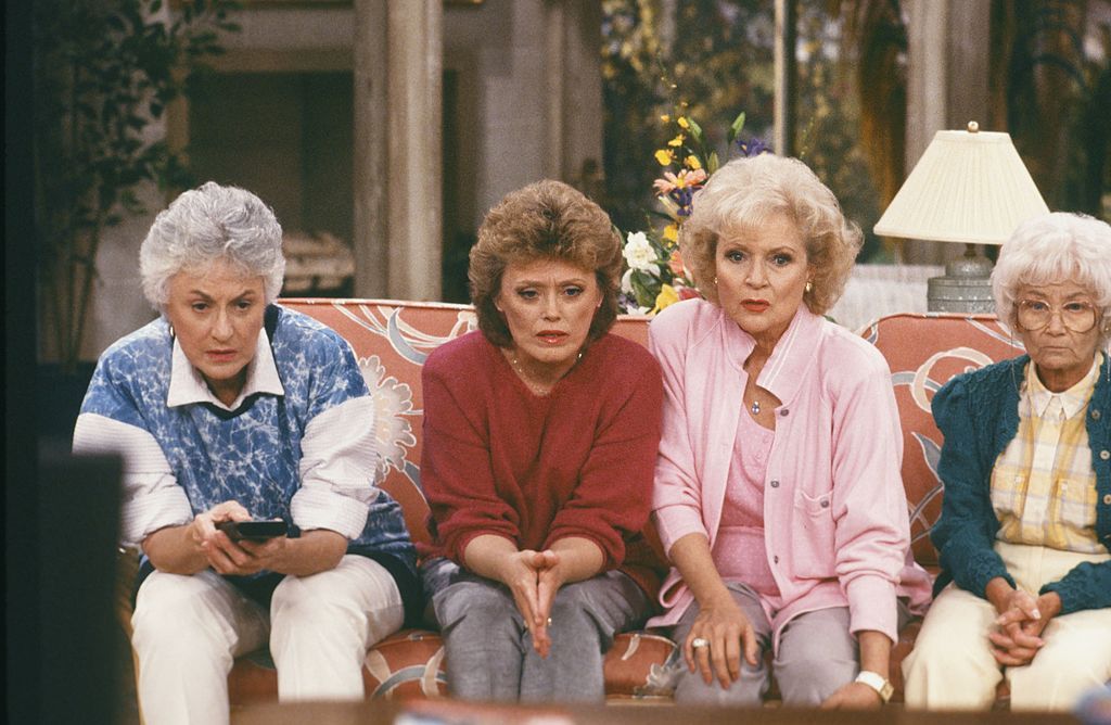 https://hips.hearstapps.com/hmg-prod/images/stars-of-golden-girls-tv-show-1587572646.jpg