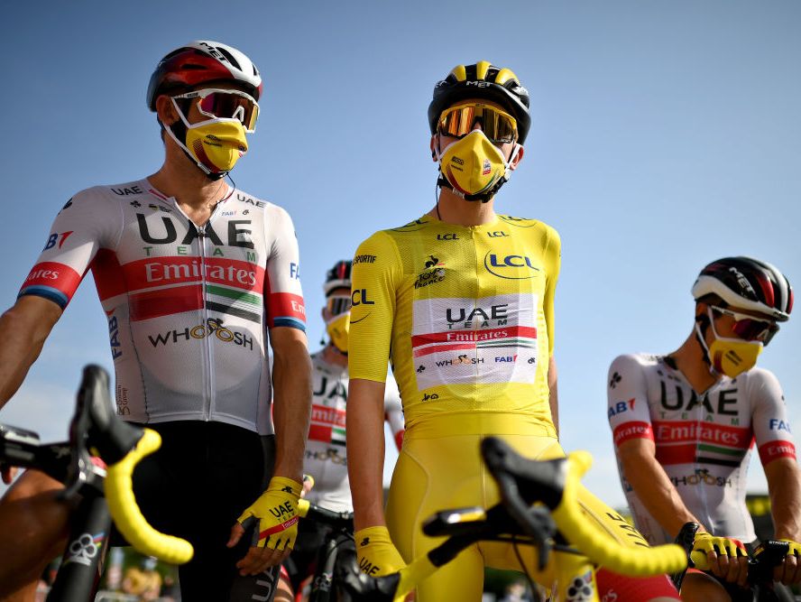 2023 Tour de France to Require Masks, COVID Mitigation Rules - Men's Journal