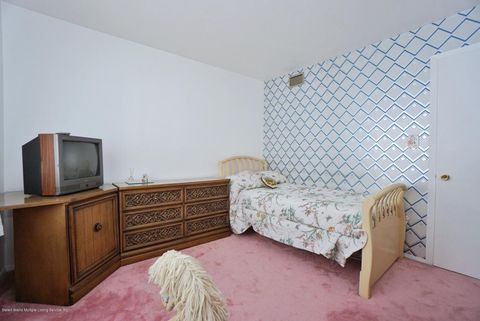 1970 bedroom