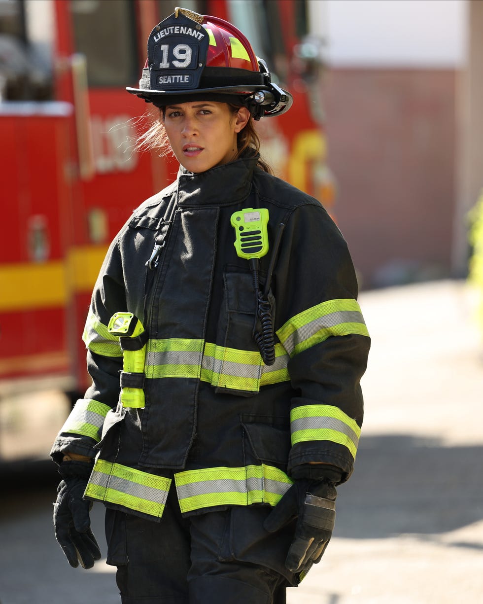 station 19 season 7 jaina lee ortiz greys anatomy crossover