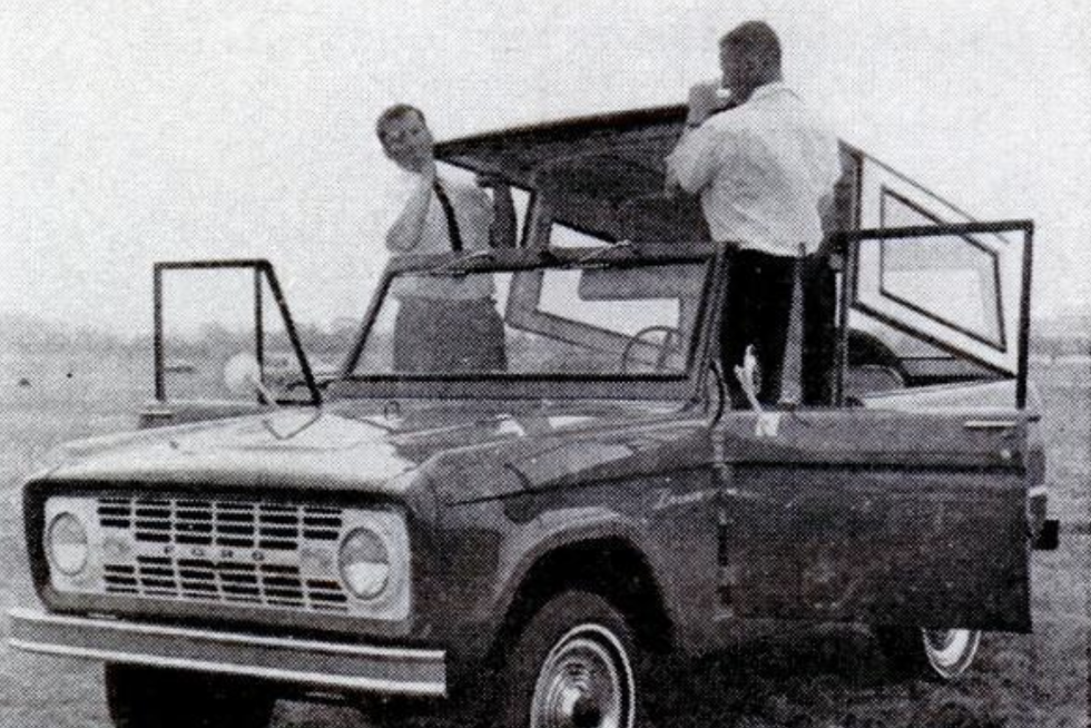 ブロンコ,ワゴニア,テストドライブ,対決,bronco,wagoneer,フォード「ブロンコ（bronco）」,ジープ「ワゴニア（wagoneer）」,1965年に行ったテストドライブ対決,