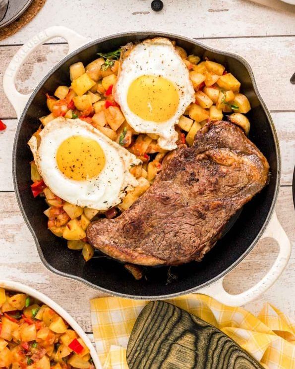 steak and potato recipes breakfast steak and eggs with homefries