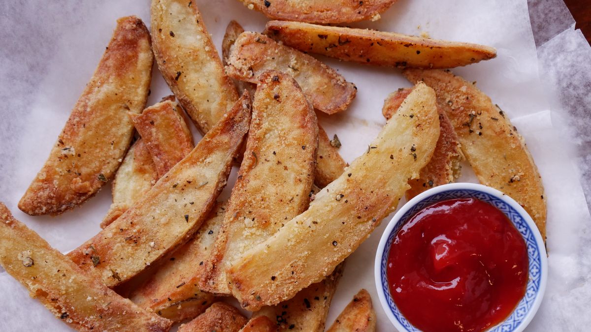preview for These Crispy Homemade Steak Fries Aren't Actually Fried!