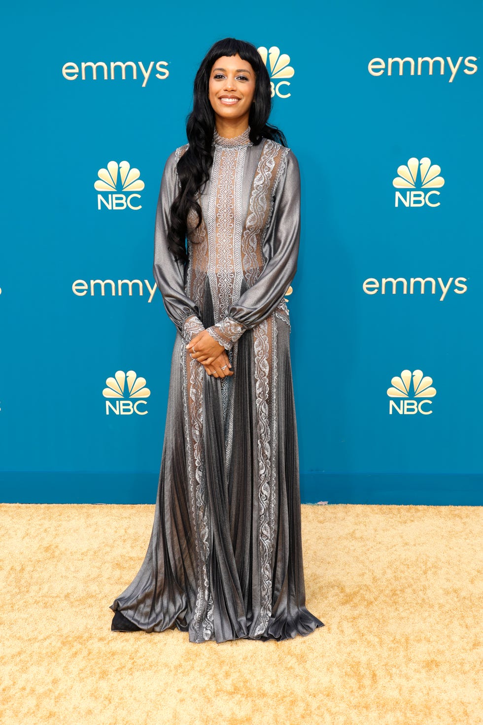 Emmys 2022: todos los looks de la alfombra roja