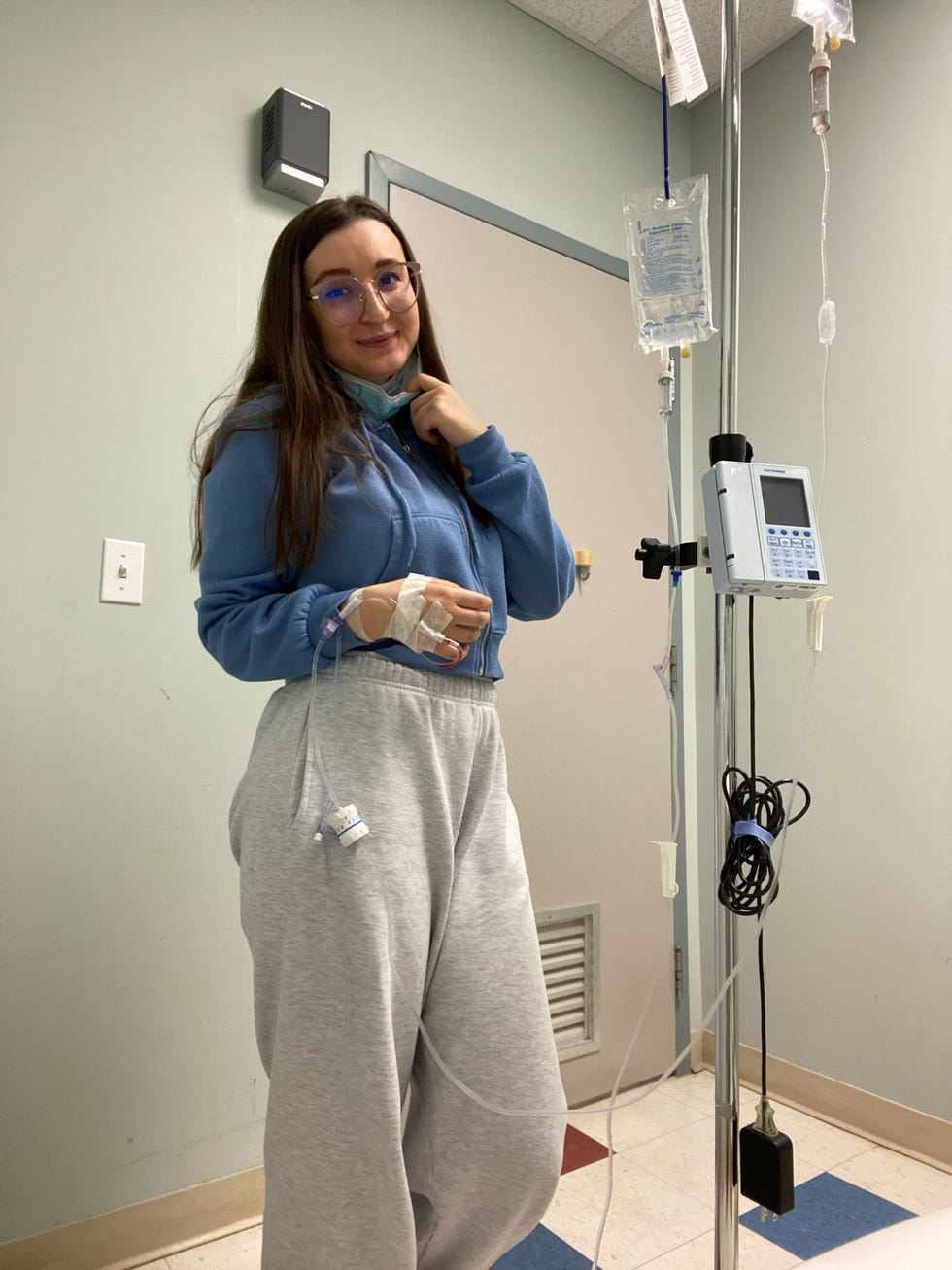 hier deelt steff dipardo haar verhaal met 'women's health' over de diagnose van ankyloserende spondylitis en fibromyalgie