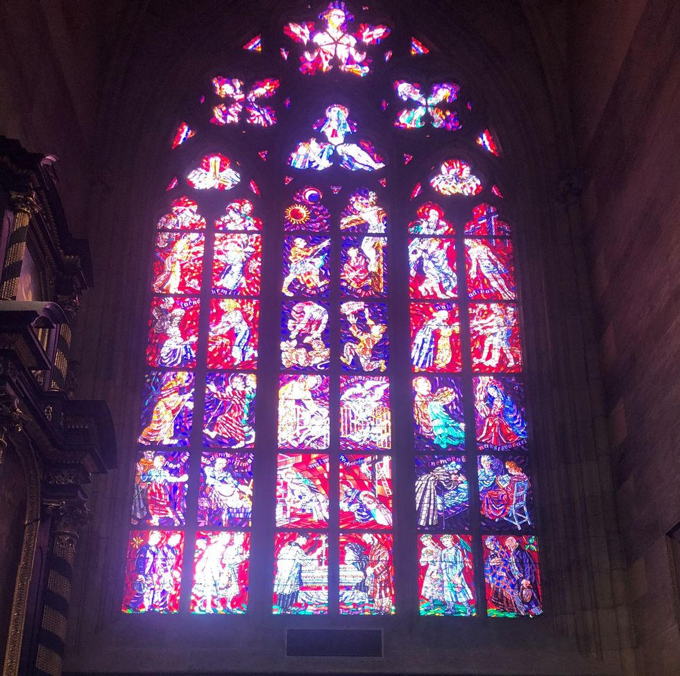 Stained glass, Glass, Lighting, Light, Architecture, Window, Religious institute, Place of worship, Darkness, Chapel, 
