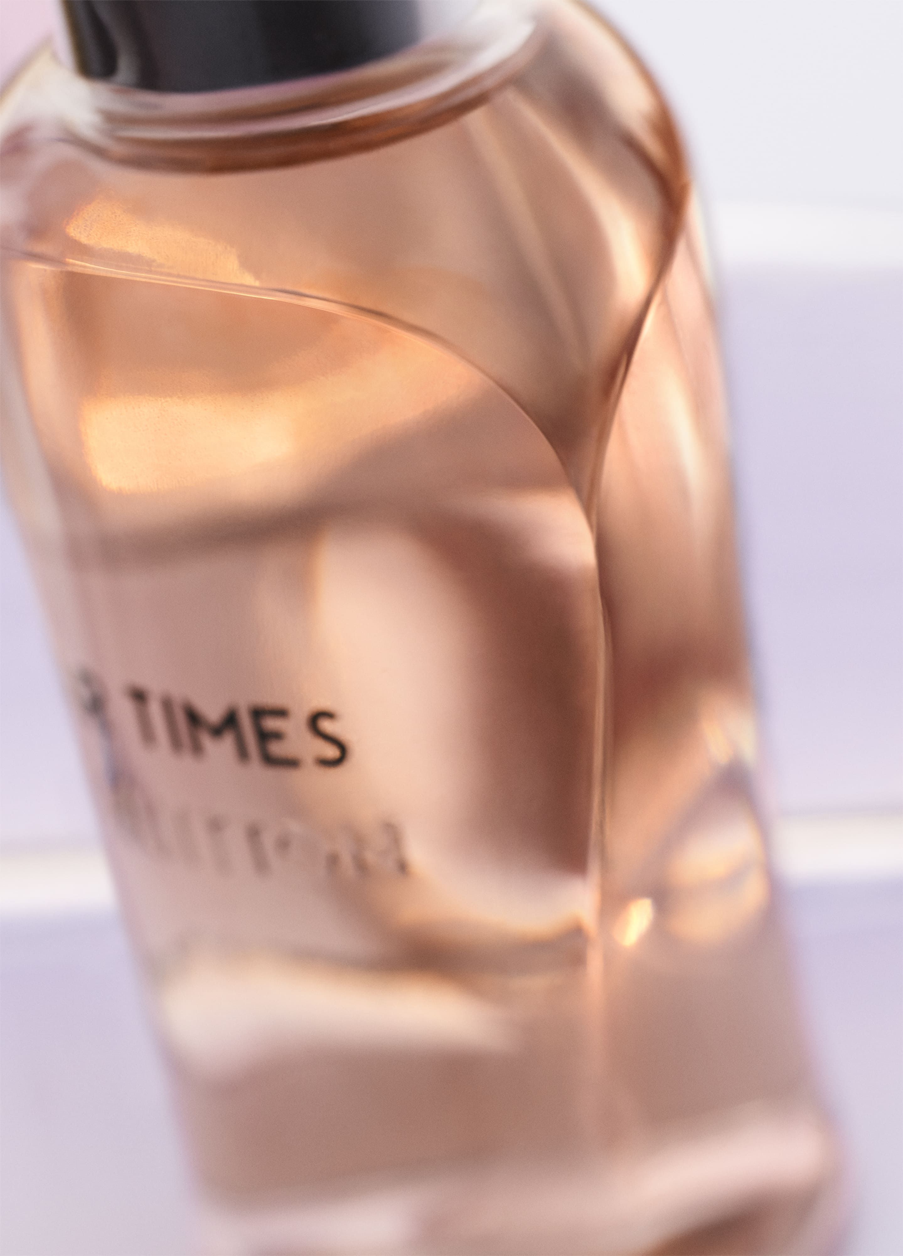 CHANEL ＆LOUIS VUITTON 香水 75230097.jpg?width=480