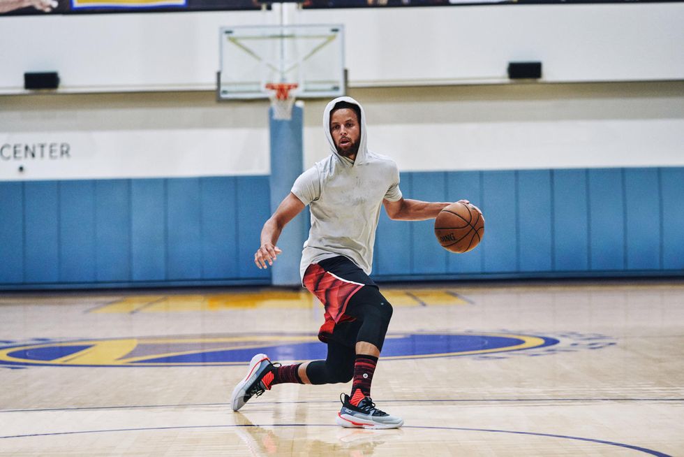 Excelente Fontanero Aplaudir Ficha las nuevas Curry 7 de Under Armour ahora que empieza la NBA
