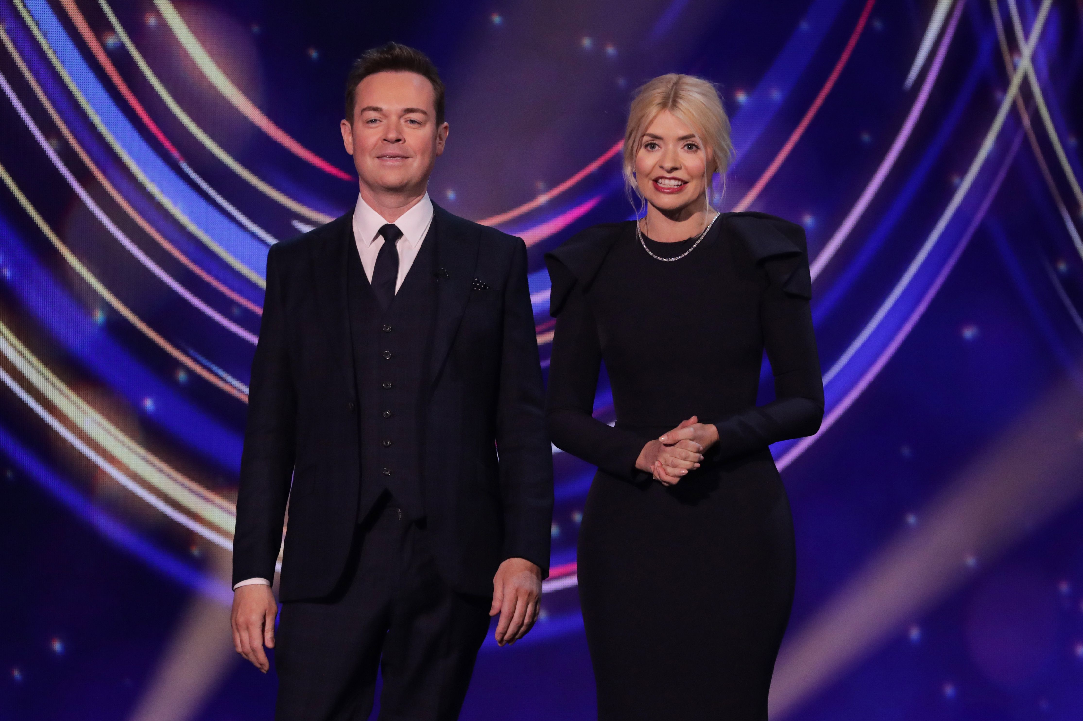 Dancing on Ice's Stephen Mulhern shares how Holly Willoughby helps him with  hosting fear