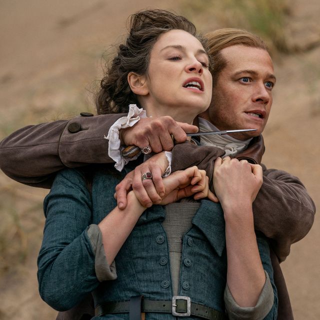 stephen bonnet holds a knife to claire's throat outlander
