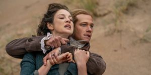 stephen bonnet holds a knife to claire's throat outlander