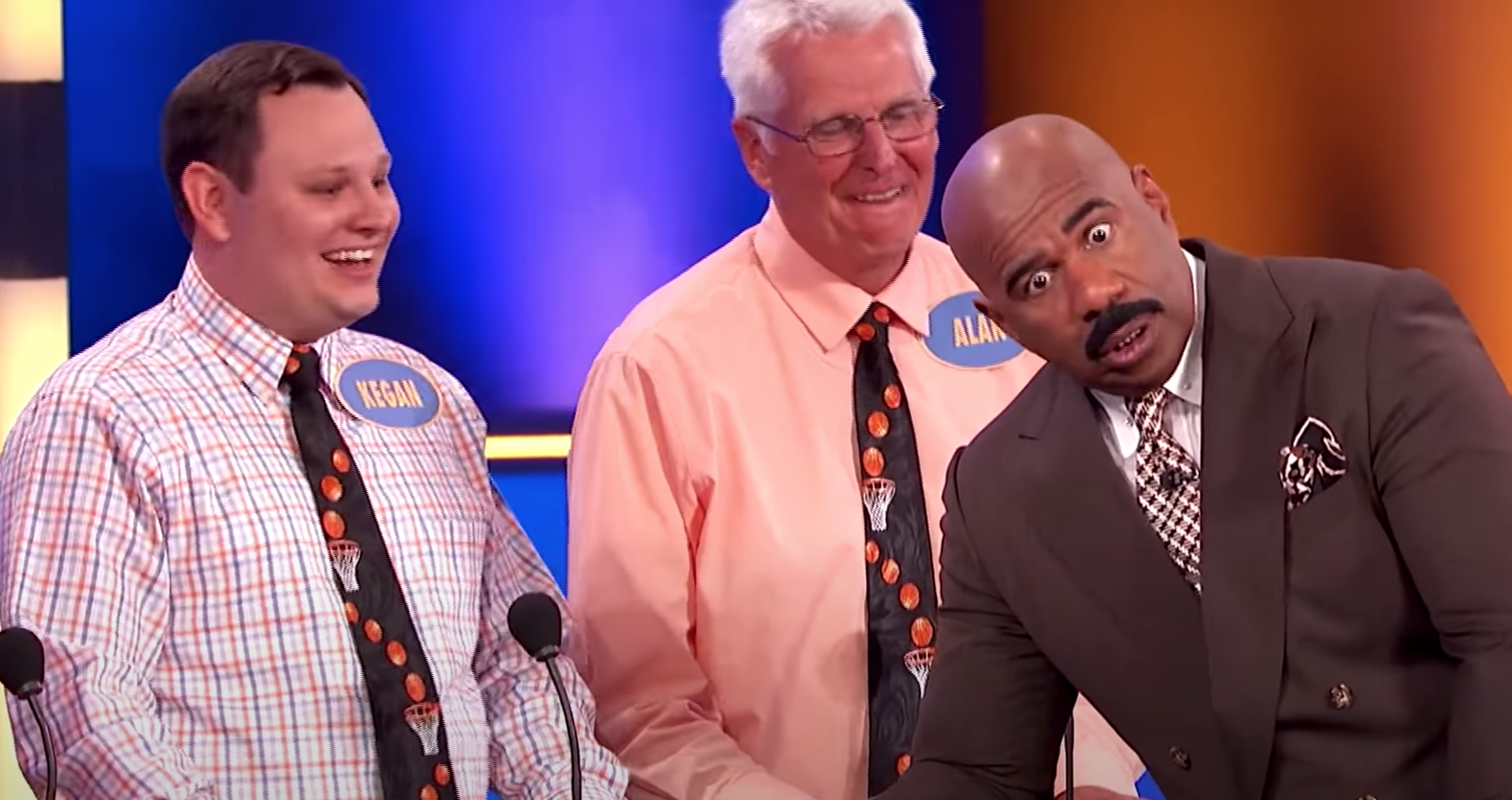 Steve Harvey Exploded When a 'Family Feud' Episode Went Wrong in the Best  Way