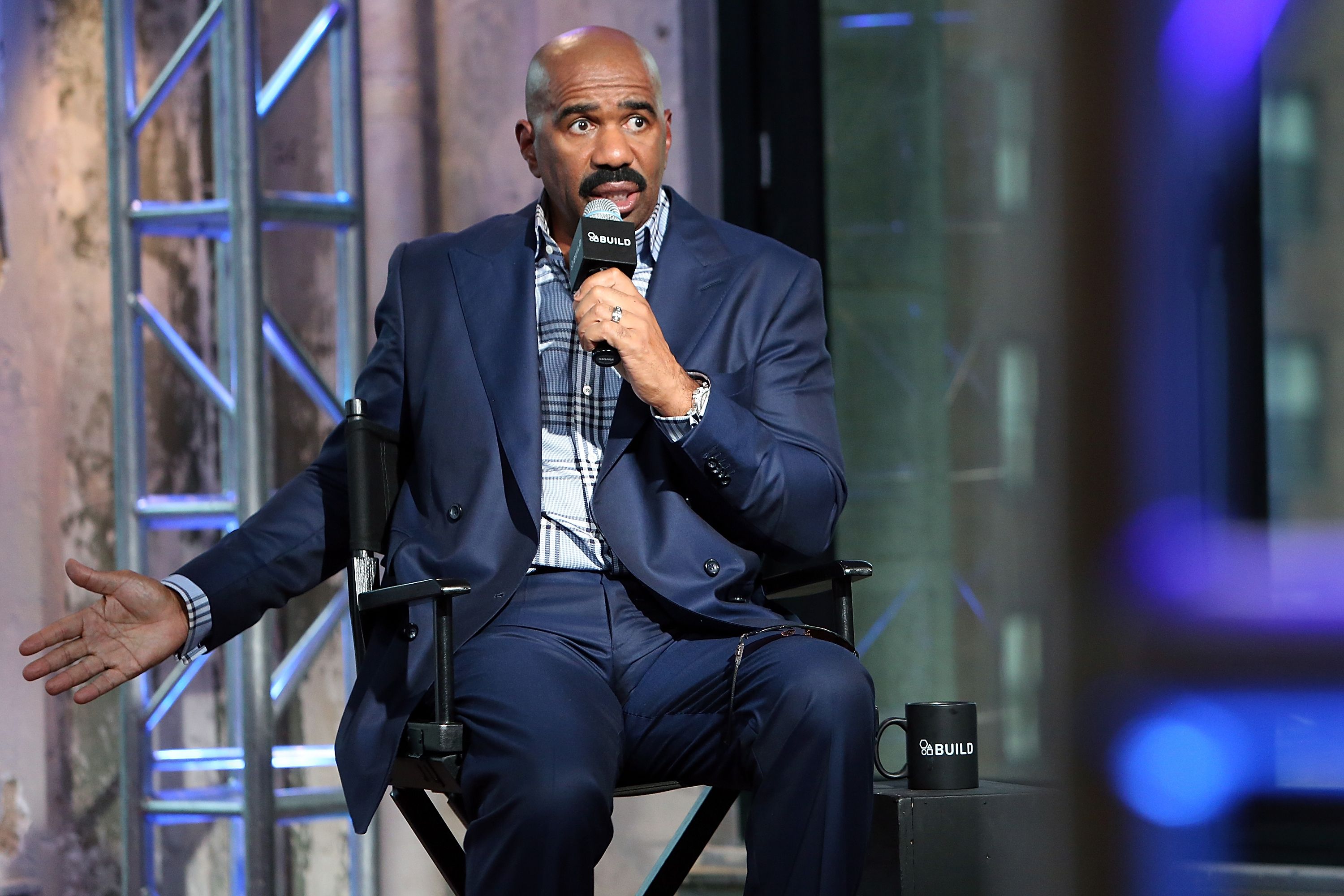 Steve Harvey style moments: Stylist weighs in on green suit