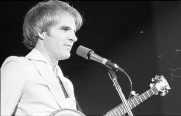 steve martin performing