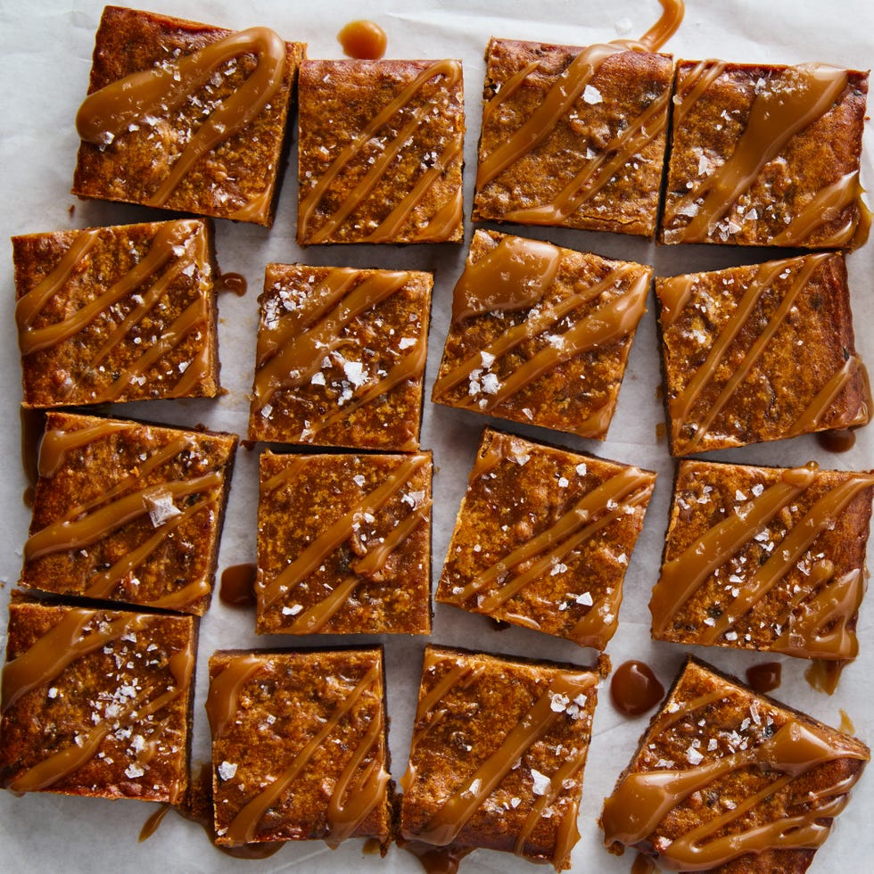sticky toffee blondies topped with caramel and salt