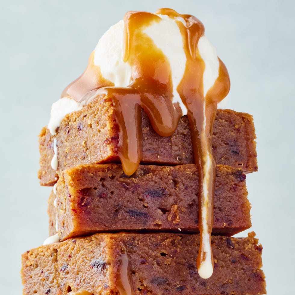 sticky toffee blondies topped with caramel and salt