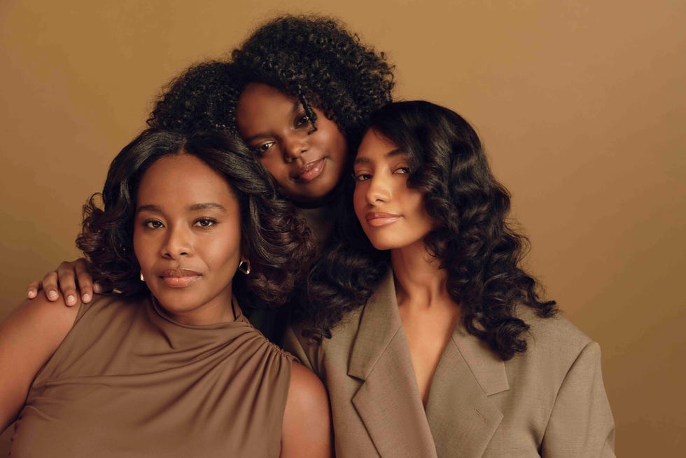 Pattern by Tracee Ellis Ross Curling Iron Launch 2024