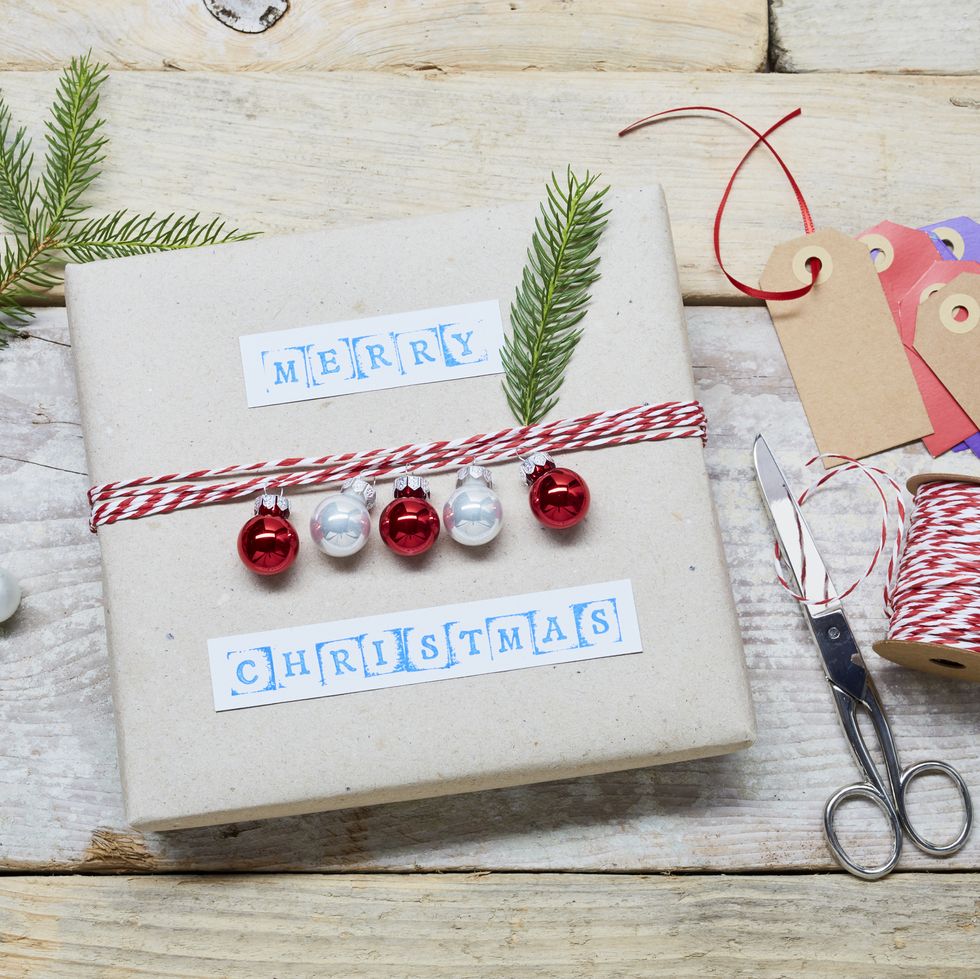 Living Large In A Small House, LLC  Using Simple Kraft Paper for Holiday Gift  Wrapping