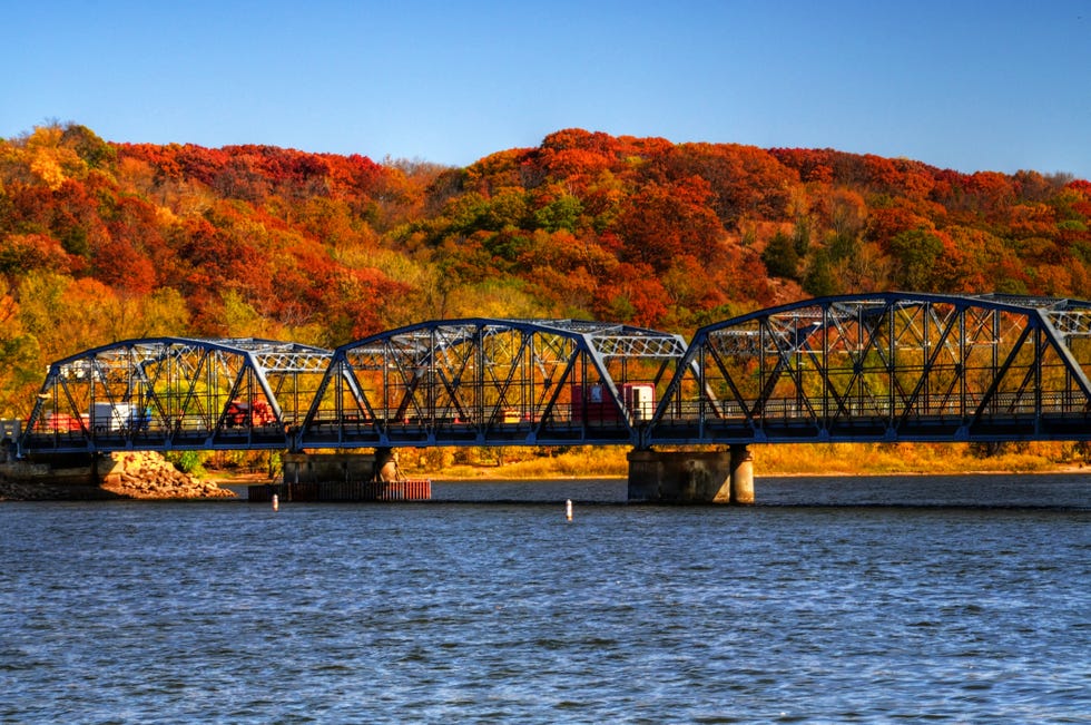 Cutest Fall Towns In The U S Most Beautiful Towns In Autumn