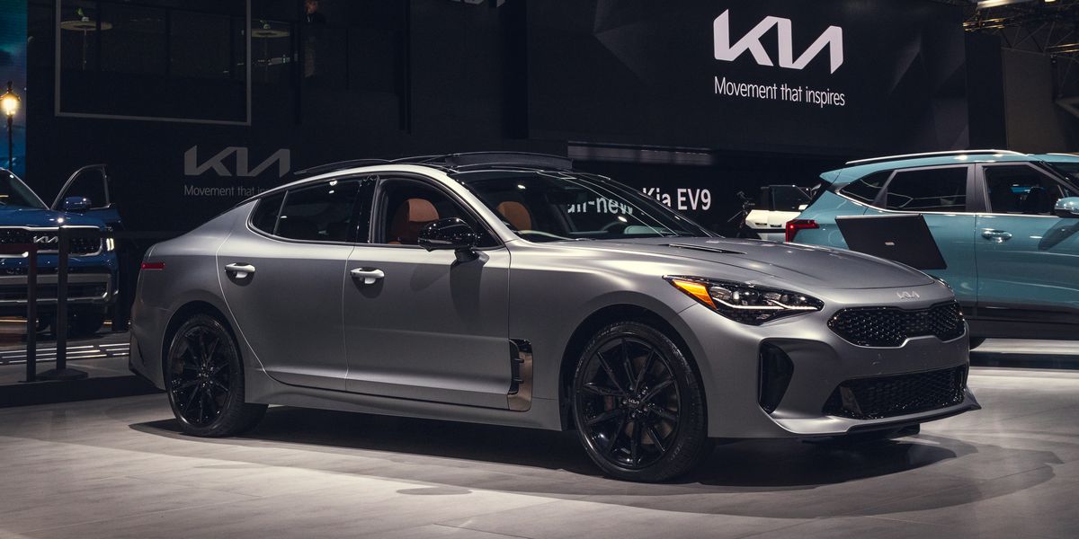 See the 2023 Kia Stinger Tribute Edition Up Close before It Dies Off