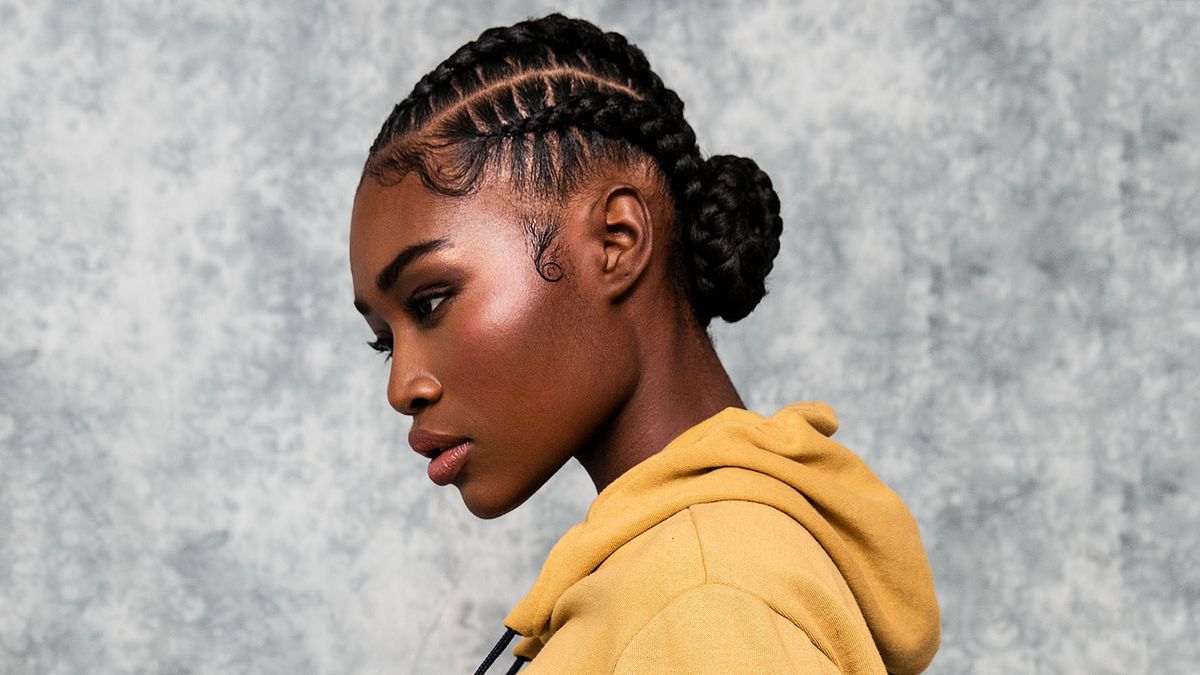 preview for 3 Mesmerizing Braids That Are Really Effing Cool