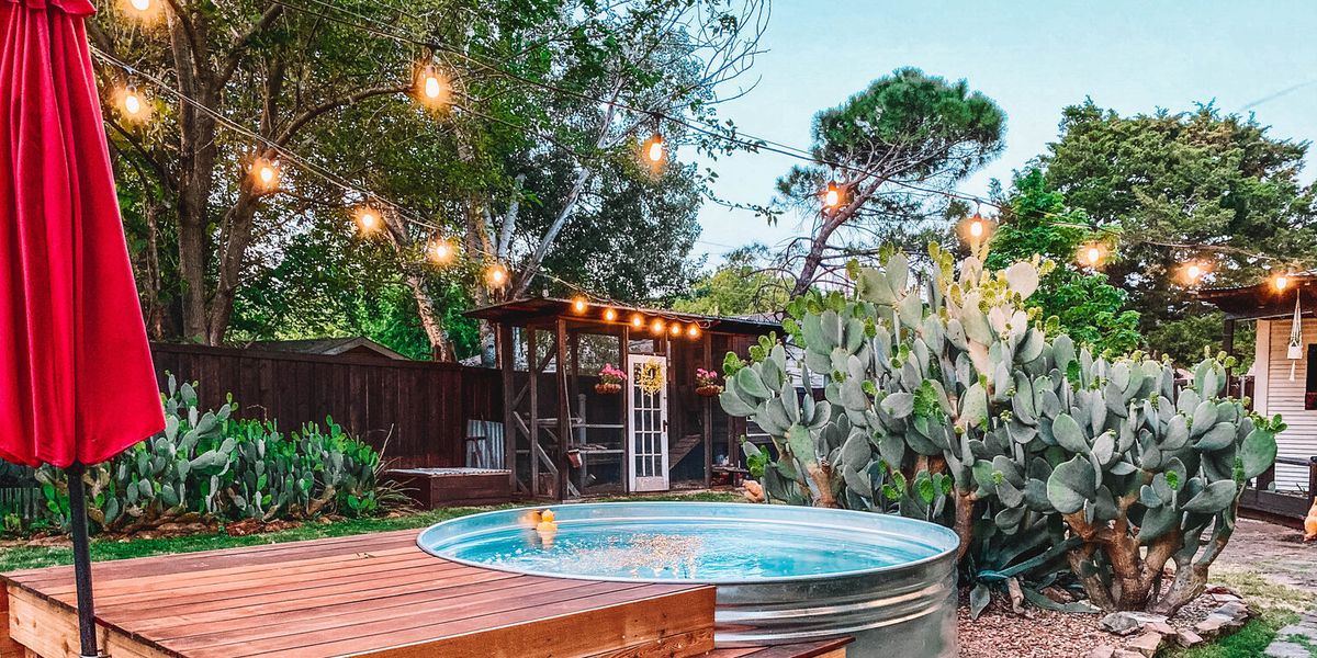Stock Tank Pools for Your Backyard - The New York Times
