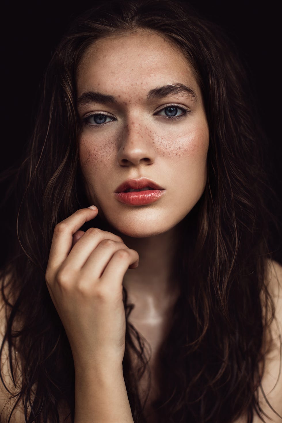 Face, Hair, Lip, Eyebrow, Skin, Beauty, Cheek, Chin, Nose, Head, 