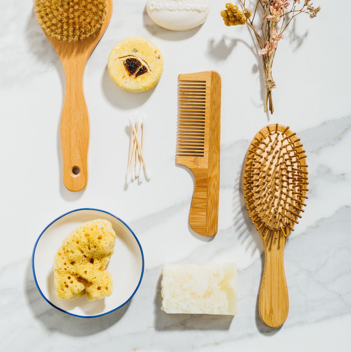 How to Clean a Hair Brush in 2022 - Easy Ways to Sanitize Brushes