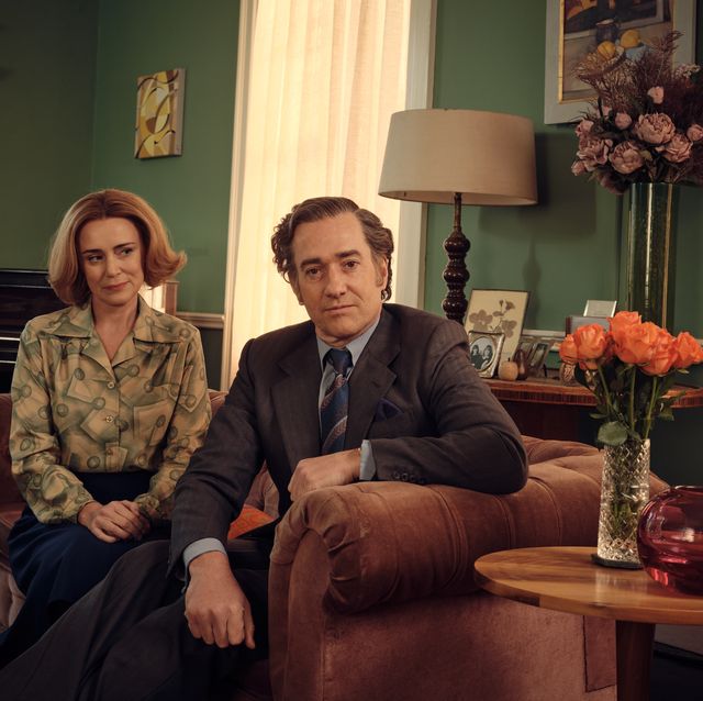 snowed in productions and clearwood films foritv1stonehousepictured matthew macfadyen as john stonehouse and keeley hawes as barbara stonehousethis photograph must not be syndicated to any other company, publication or website, or permanently archived, without the express written permission of itv picture desk full terms and conditions are available on wwwitvcompresscentreitvpicturesterms