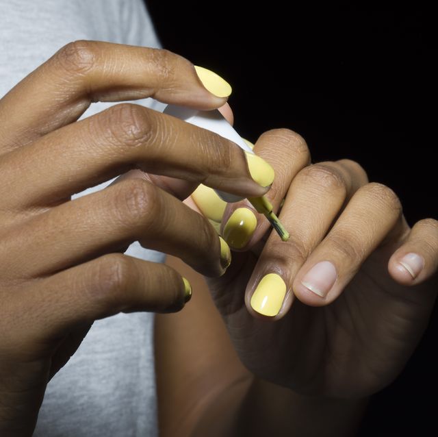 stop nail polish varnish chipping