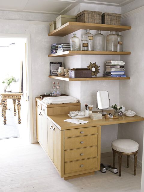 Shelf, Furniture, Room, White, Property, Shelving, Interior design, Cabinetry, Building, Chest of drawers, 
