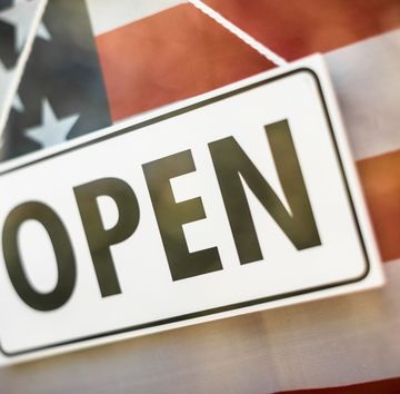 stores open on memorial day 2024