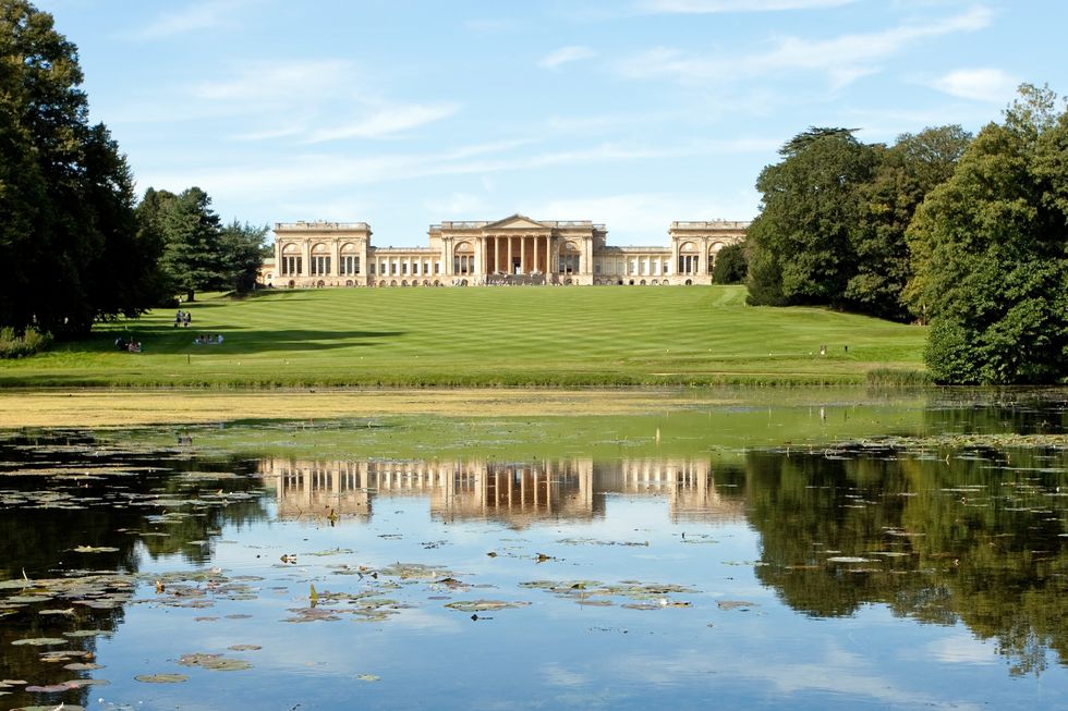 stowe house and gardens