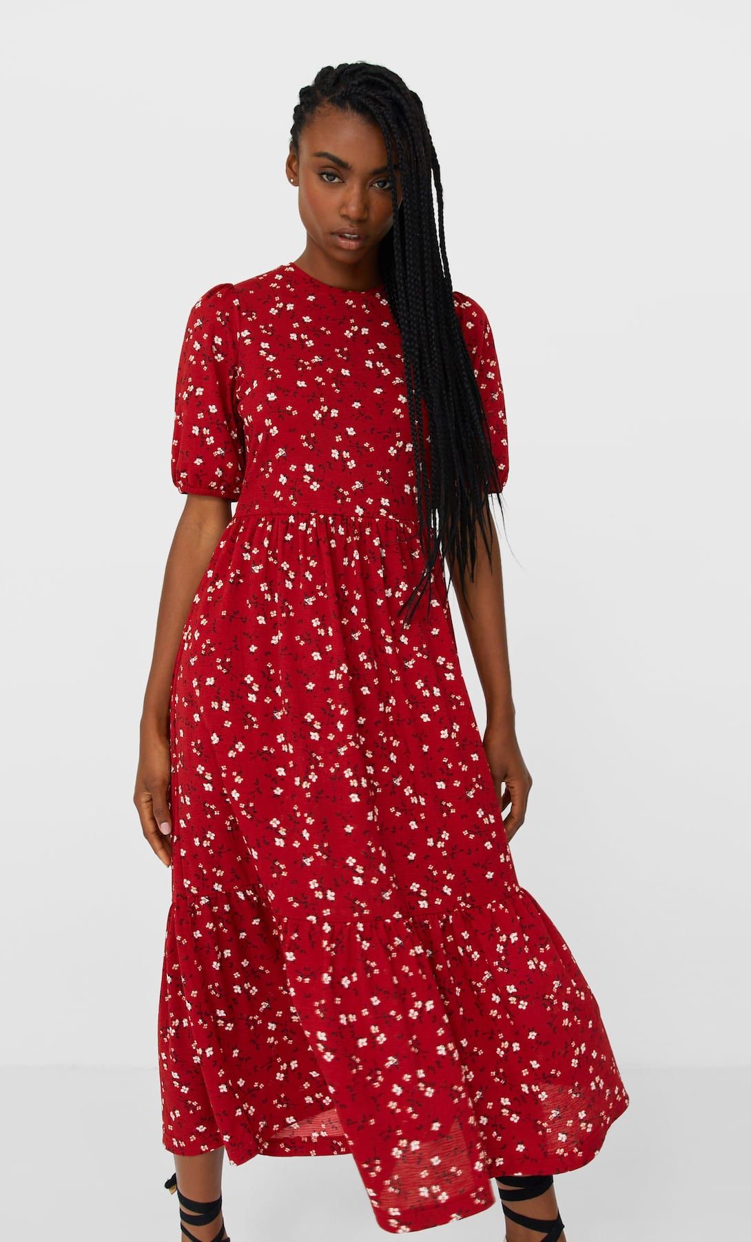 Robe discount rouge stradivarius