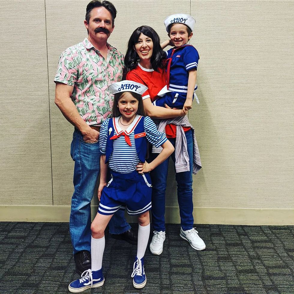 40 Best Family Halloween Costumes for 2023: Cool Family Costume Ideas