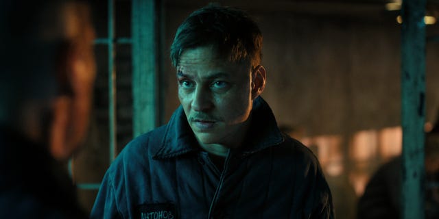 Last stranger. Tom Wlaschiha stranger things. Том Влашиха очень странные дела. Tom Wlaschiha в очень странных делах.