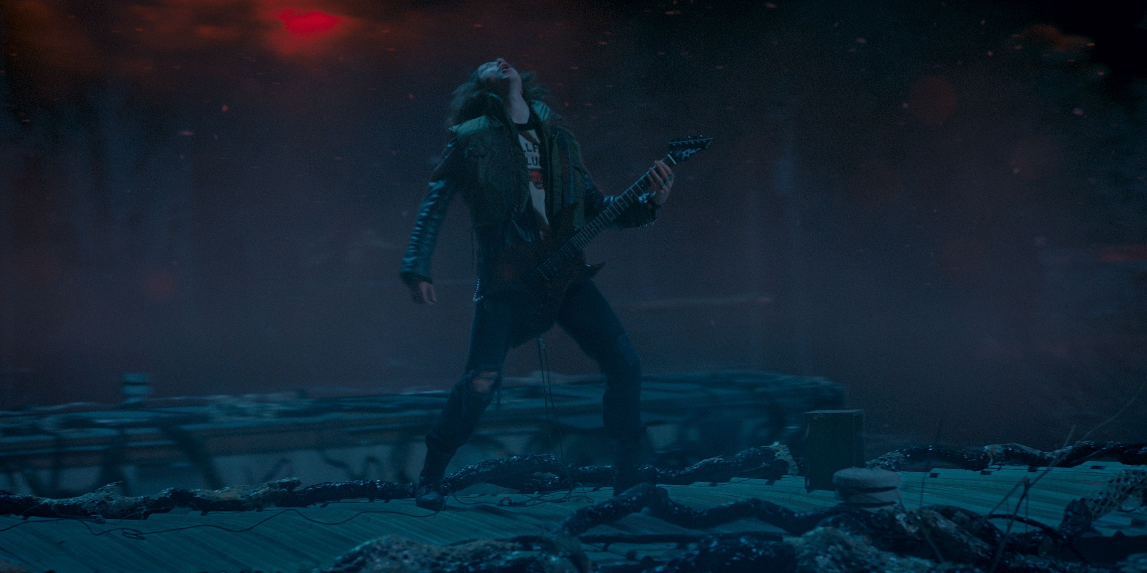 Eddie Munson Upside Down Guitar Solo, Stranger Things 4 Vol 2 clip, Stranger  Things, solo