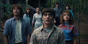 stranger things l to r charlie heaton as jonathan byers, winona ryder as joyce byers, millie bobby brown as eleven, noah schnapp as will byers, david harbour as jim hopper, natalia dyer as nancy wheeler, and finn wolfhard as mike wheeler in stranger things cr courtesy of netflix © 2022