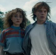 stranger things l to r natalia dyer as nancy wheeler and charlie heaton as jonathan byers in stranger things cr courtesy of netflix © 2022