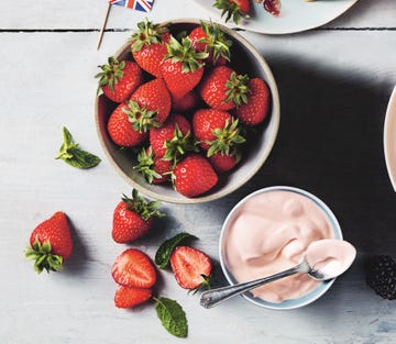 Strawberry, Strawberries, Food, Fruit, Plant, Cuisine, Produce, Berry, Dish, Ingredient, 