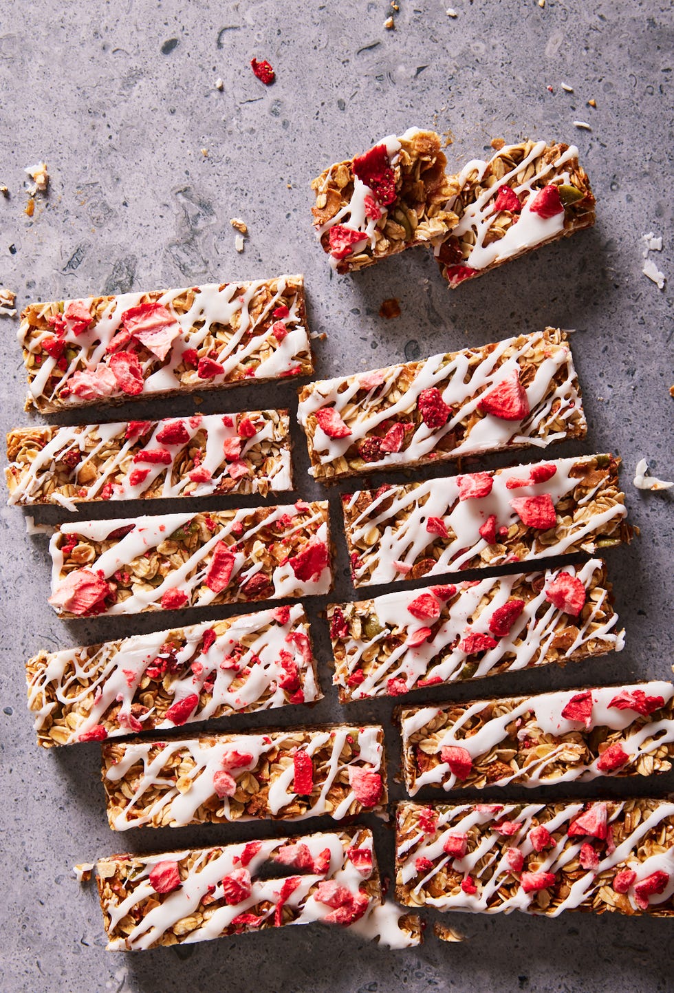 strawberry 'n cream granola bars
