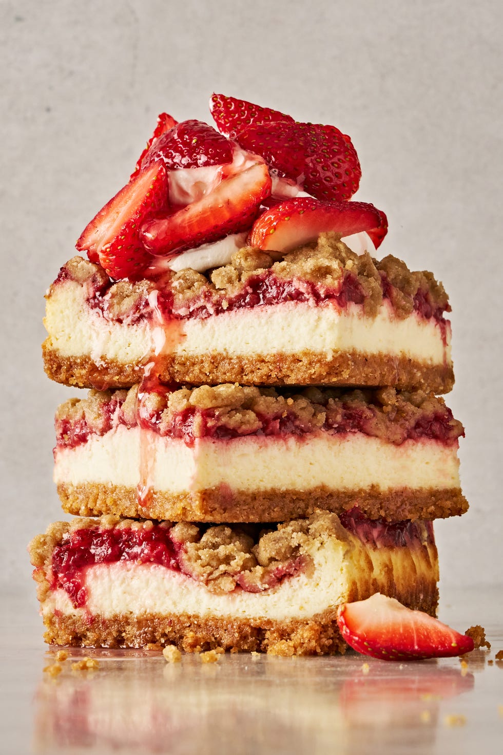 strawberry cheesecake bars